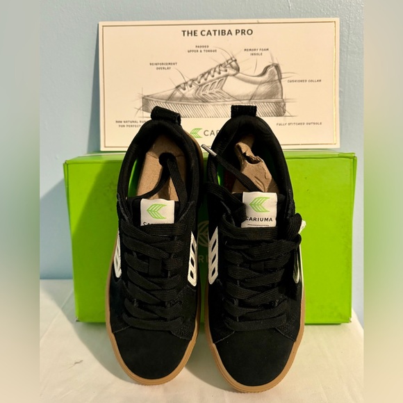 Cariuma Catiba Pro Skate Black Suede & Canvas Ivory Logo Sneakers Size 5 - Picture 1 of 5